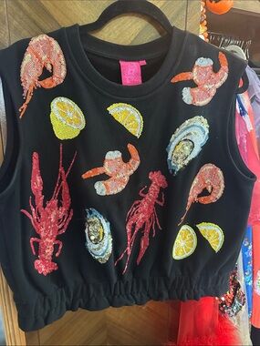 Queen of Sparkles Seafood Boil Top